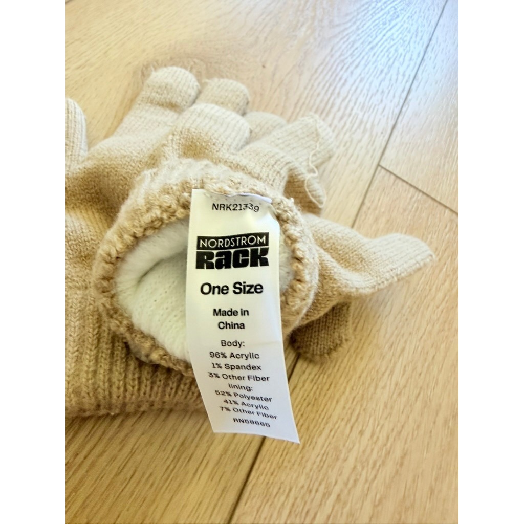 Nordstrom Rack Tan Knit Gloves One Size Nwt Nr505471ns Beige Winter Accessories — image 3 of 3